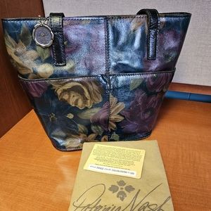 Patricia Nash Ascot Bucket Tote. New condition